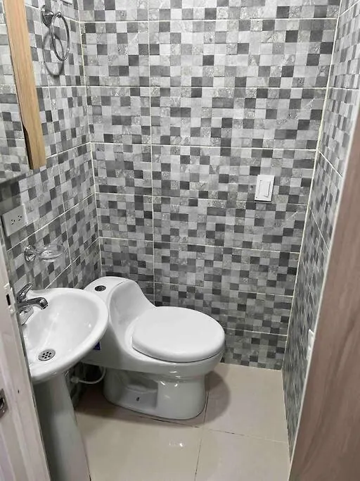 Apto De Lujo 101, 2 Hab 3 Banos Cali